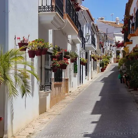 Casa Bonbini Ii Apartment Estepona